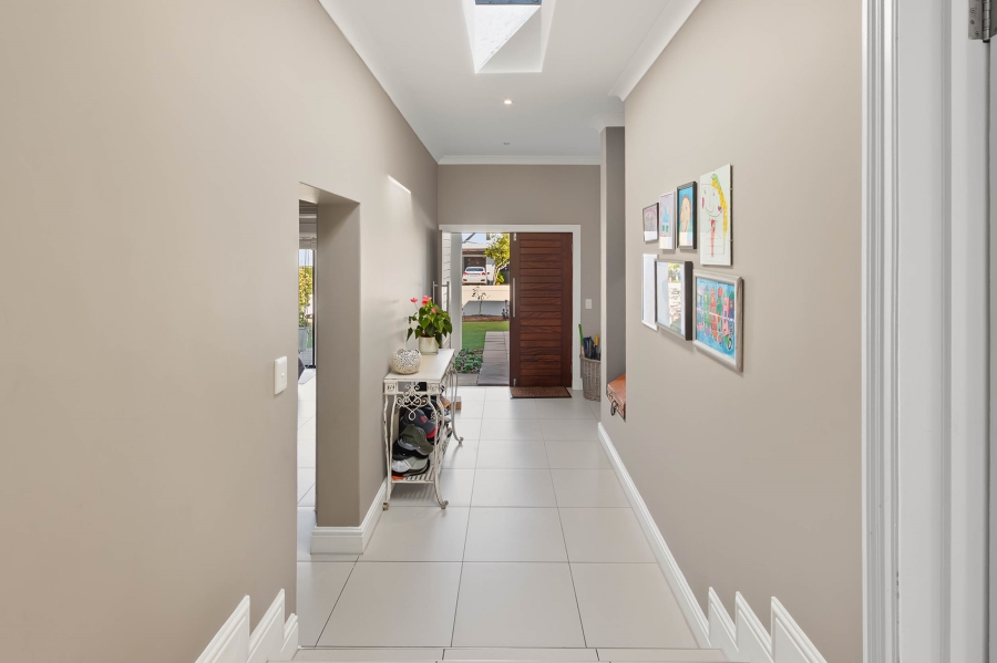 3 Bedroom Property for Sale in Croydon Olive Estate Western Cape